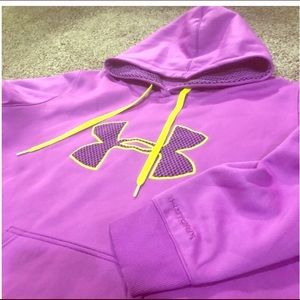 XL- Womens Under Armour Hoodie
